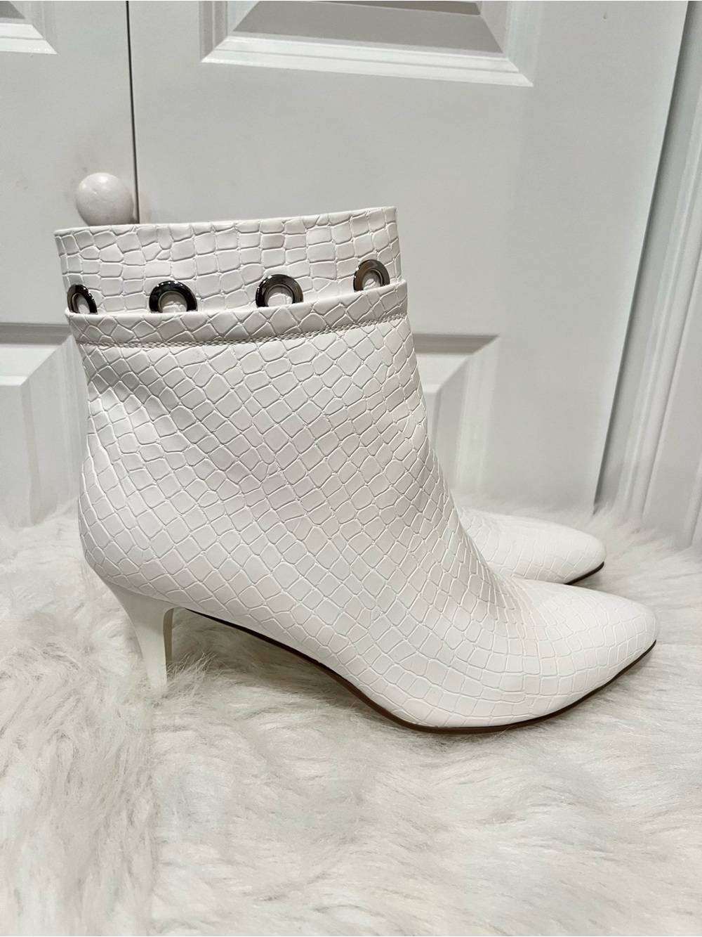 Ashro White Croc-Embossed Pointed Ankle Booties